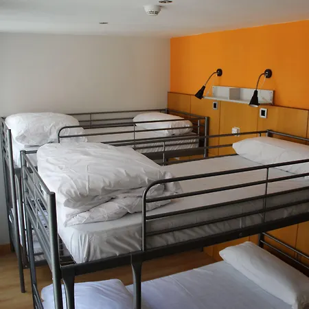 Mola! Hostel Burgos-3